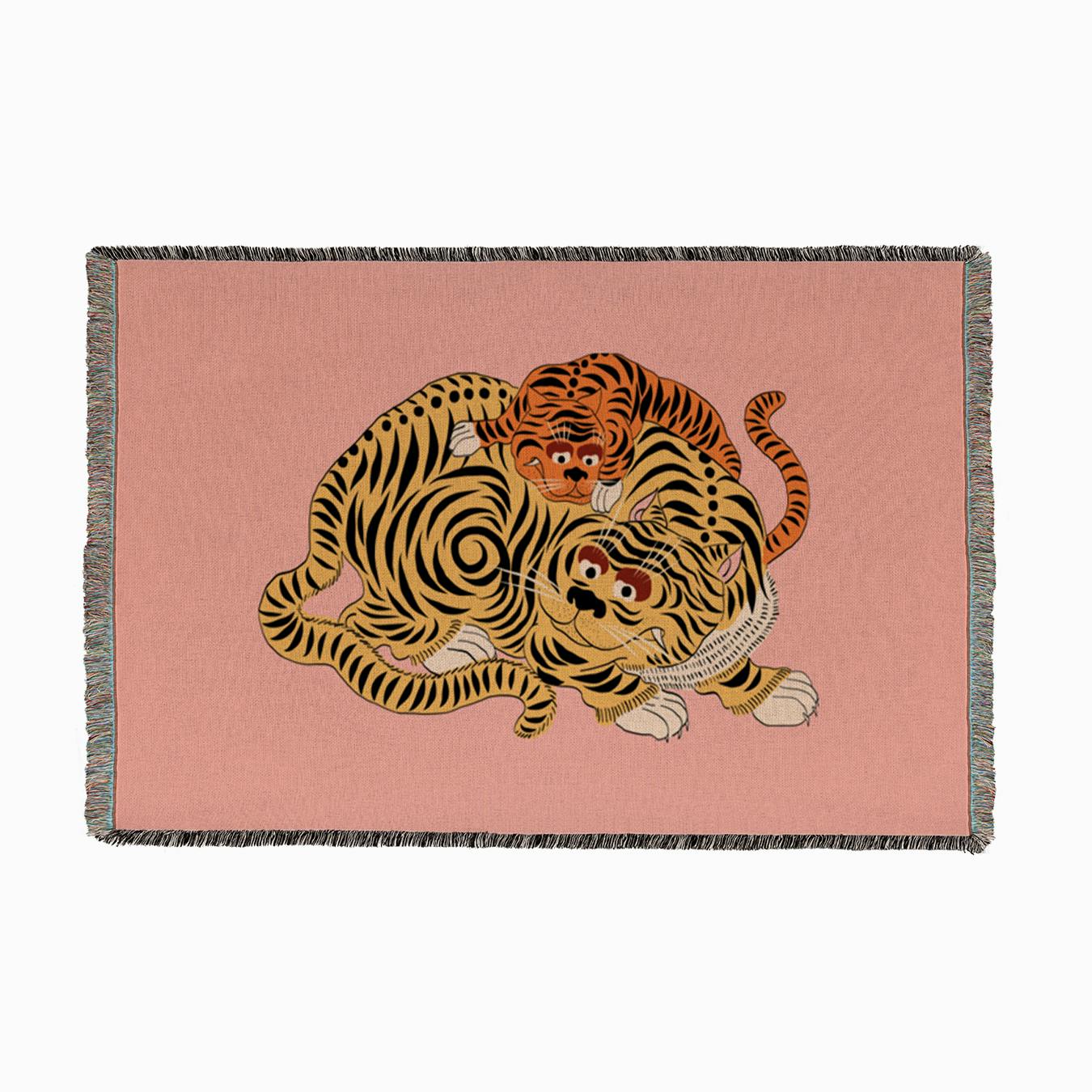 Fy tiger throw sale